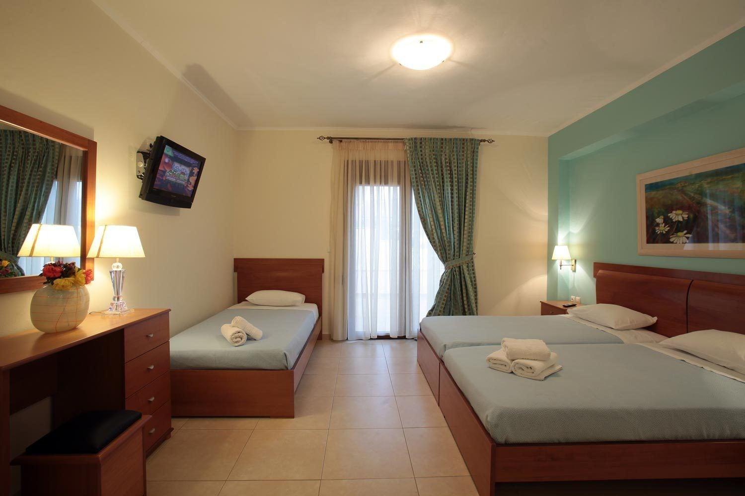 Kyniska Hotel Plítra Zewnętrze zdjęcie