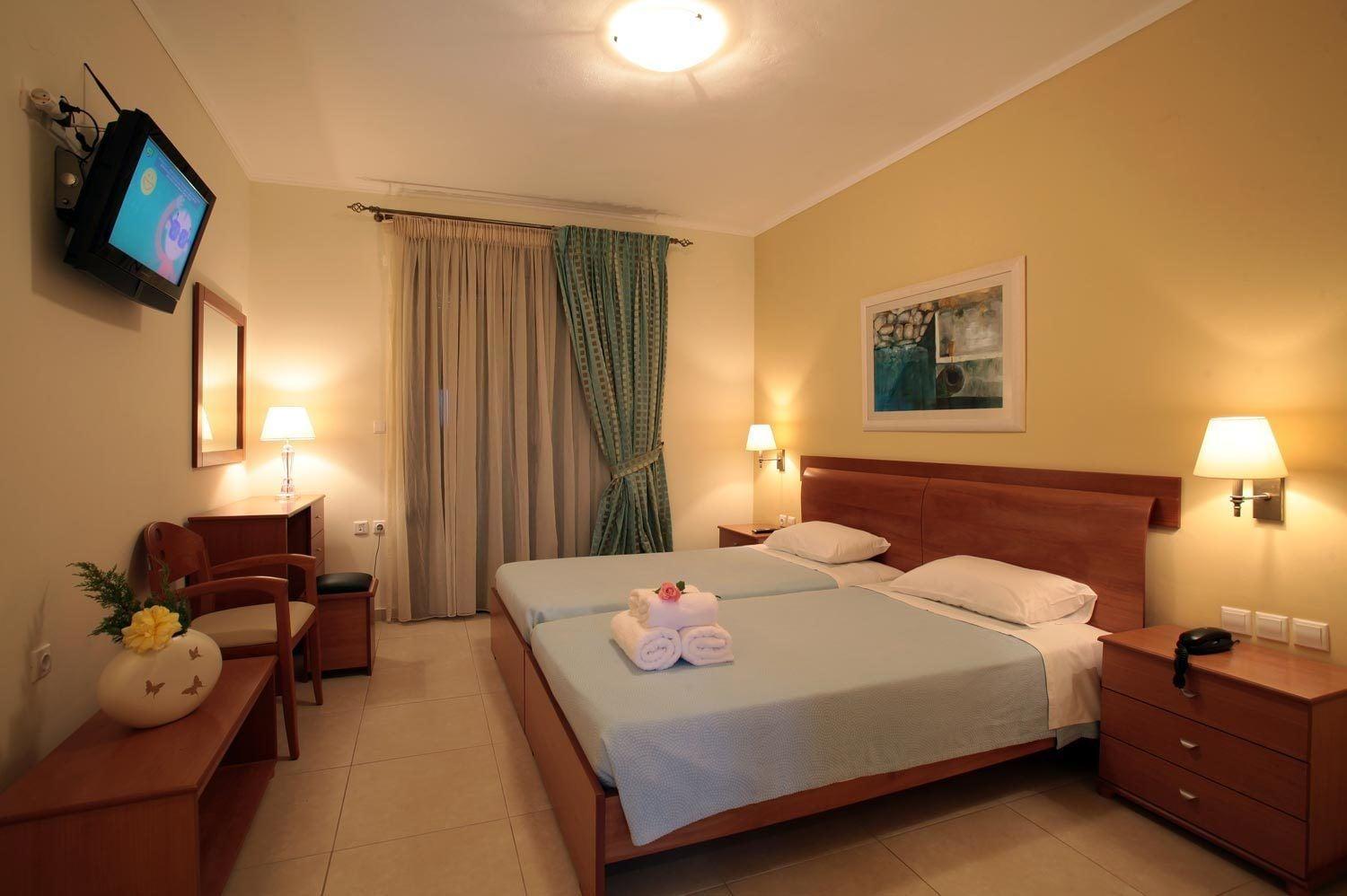 Kyniska Hotel Plítra Zewnętrze zdjęcie