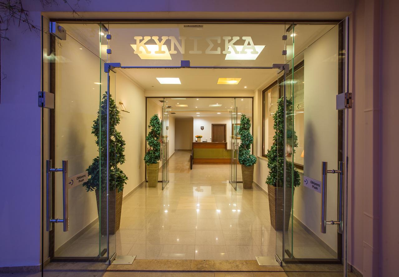 Kyniska Hotel Plítra Zewnętrze zdjęcie