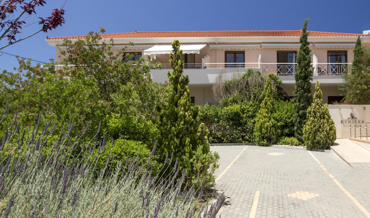 Kyniska Hotel Plítra Zewnętrze zdjęcie